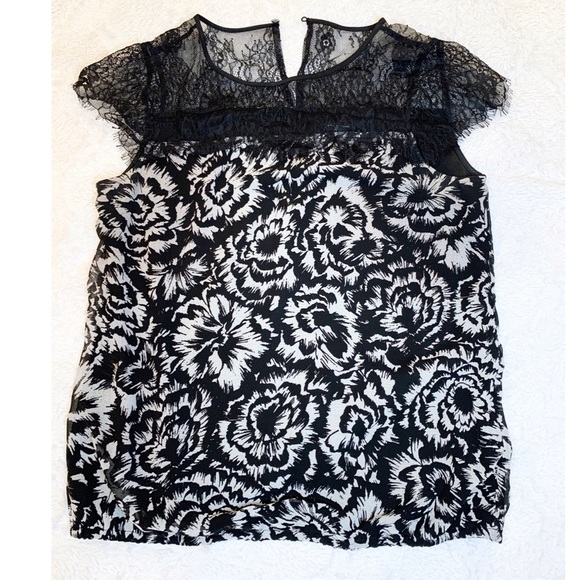 Ann Taylor floral lace blouse - Picture 2 of 3